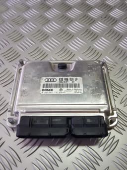 Engine control unit AUDI A4 2004