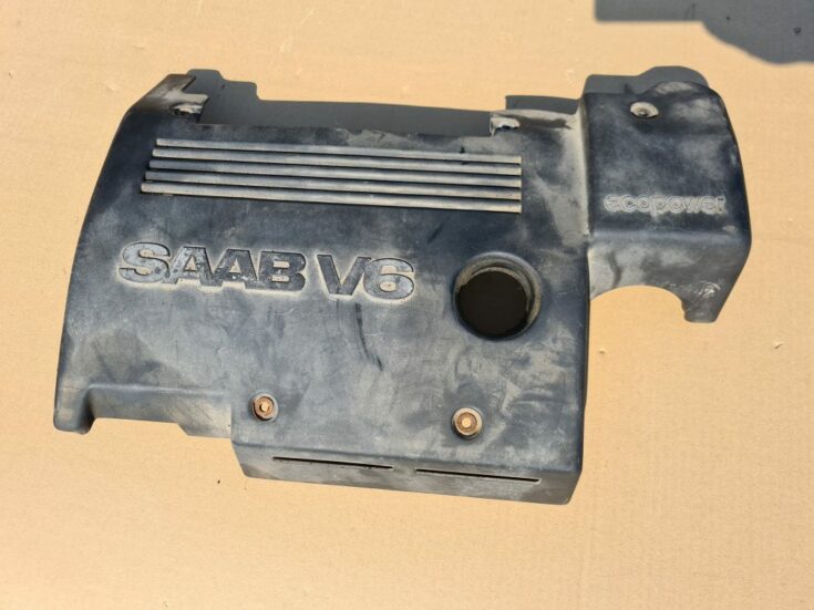 Dzinēja dekoratīvais vāks priekš SAAB 9-5 1999