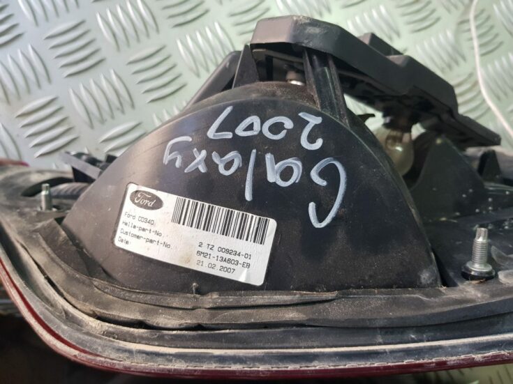 Bagāžnieka vāka kreisais lukturis priekš FORD GALAXY 2007
