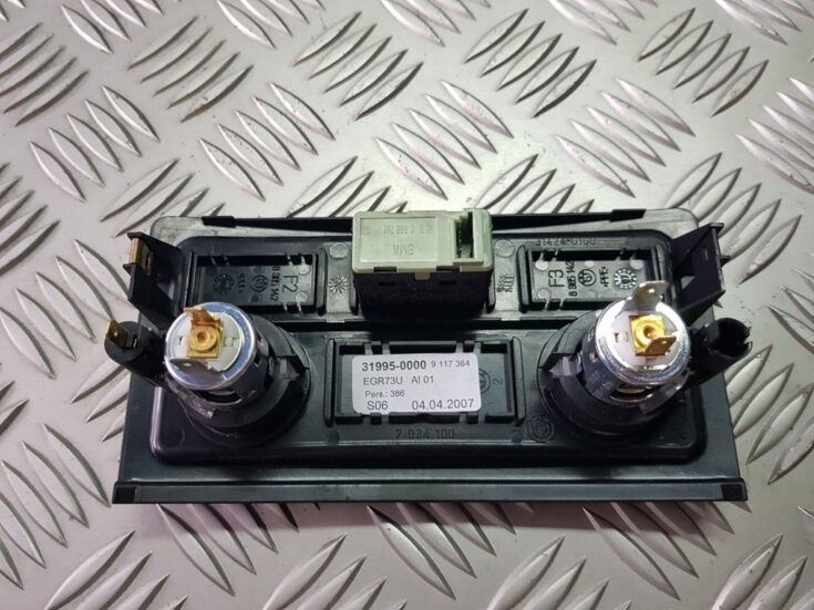 Audio/video AUX adapteris priekš BMW 525D E61 2007 TOURING BLACK