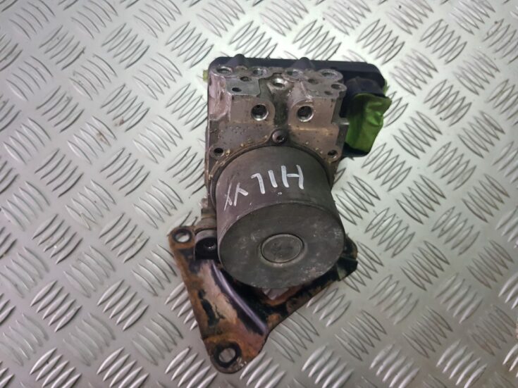Auto detaļa priekš TOYOTA HILUX 2009