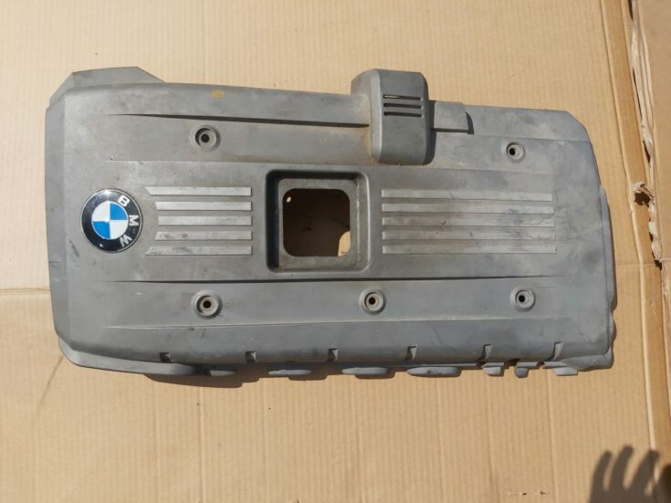 Dzinēja dekoratīvais vāks priekš BMW 525 E60 2006 BLACK