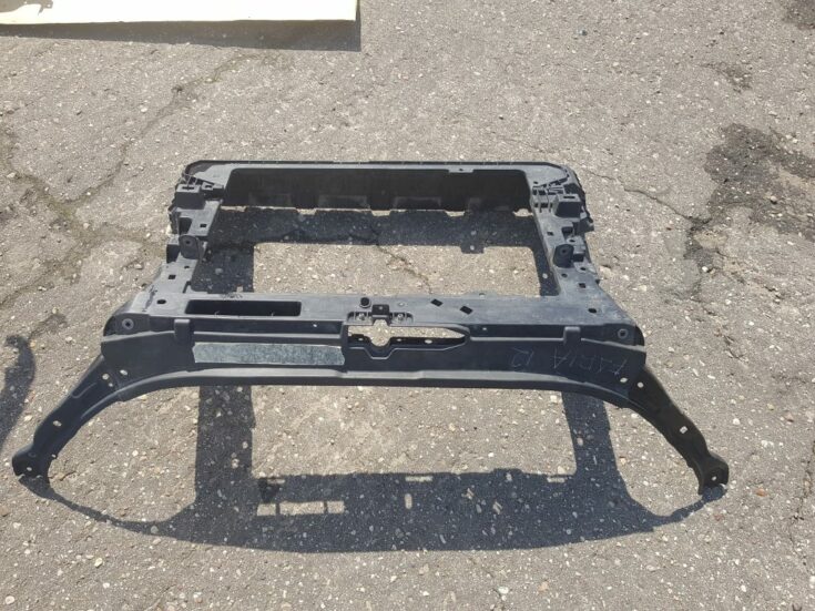 Auto detaļa priekš ŠKODA FABIA 2003