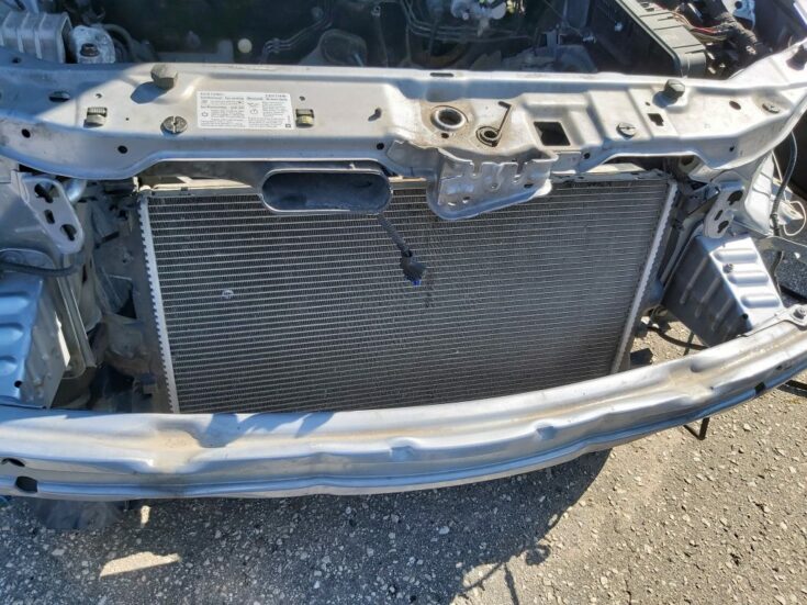 Priekšējā bufera pastiprinātājs priekš OPEL VECTRA C 2008