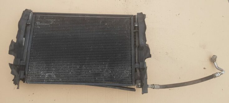 Radiatoru komplekts priekš AUDI A4 2005