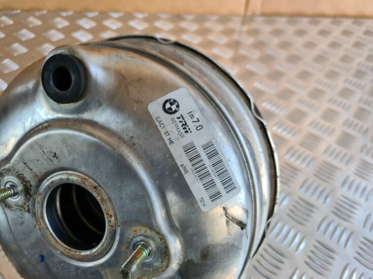 Auto detaļa priekš BMW 525 E60 2006 OLIVE