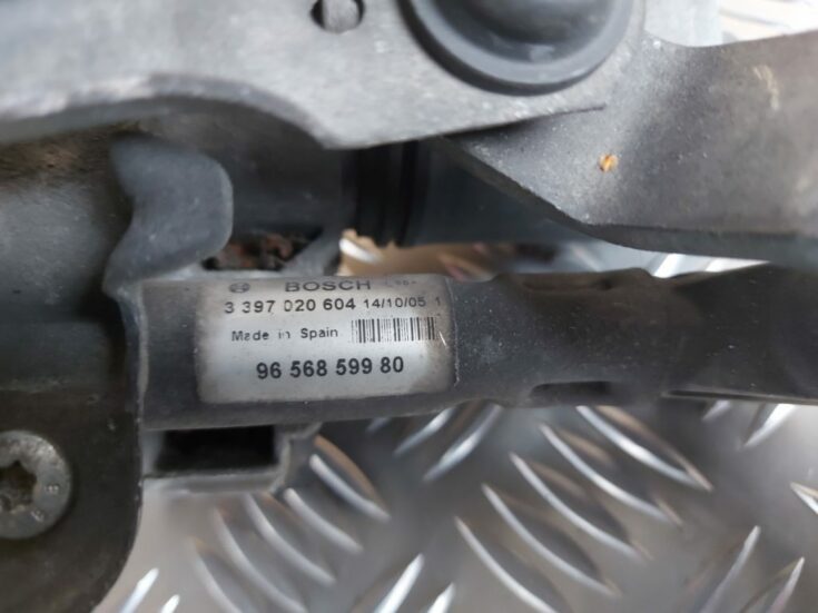 Vējstikla tīrīšanas mehānisms priekš PEUGEOT 407 2006