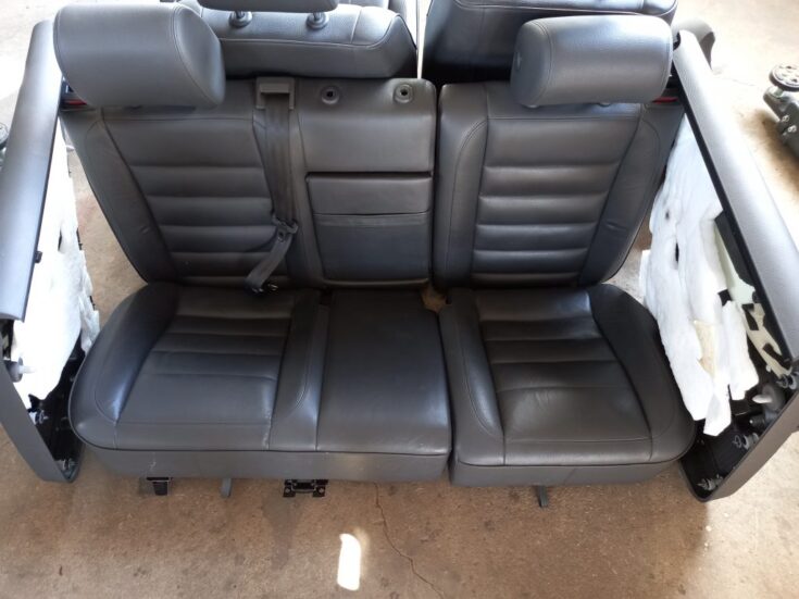 Sēdekļu komplekts priekš VW TOUAREG 2007