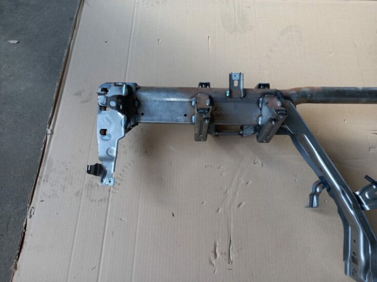 Mērinstrumentu paneļa pastiprinātājs priekš VW PASSAT CC 2009