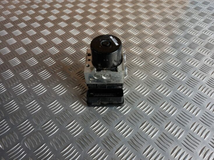 ABS bloks priekš LAND ROVER FREELANDER 2007