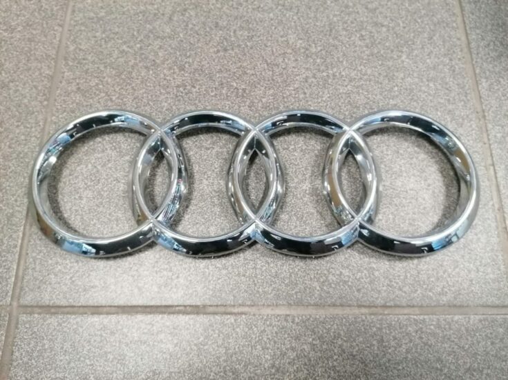 Logotips/Emblema priekš Audi 4G0853605