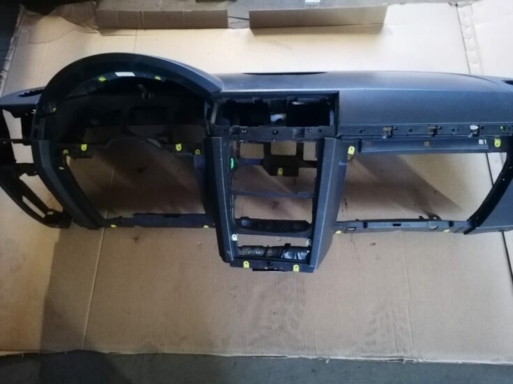 Mērinstrumentu panelis priekš OPEL MERIVA 2005