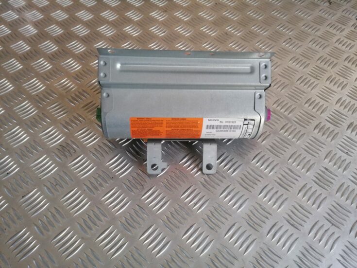 Mērinstrumentu paneļa drošības spilvens priekš VOLVO V70 2004