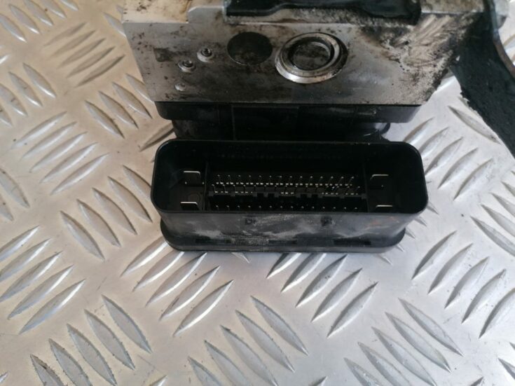 ABS bloks priekš FORD C-MAX 2011