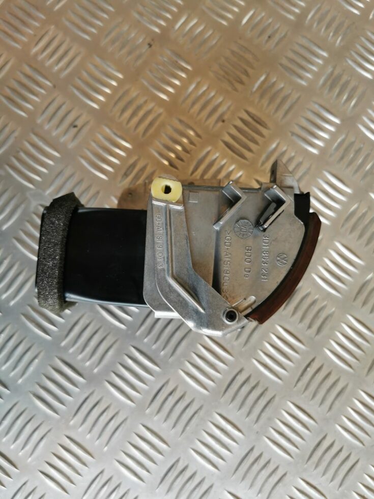 Mērinstrumentu paneļa gaisa vads, pa kreisi priekš VW PHAETON 2005