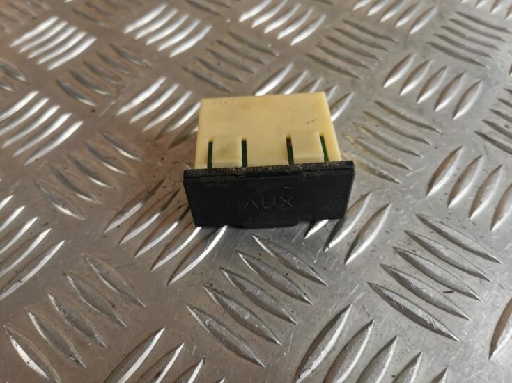 Audio/video AUX adapteris priekš MITSUBISHI LANCER 2009