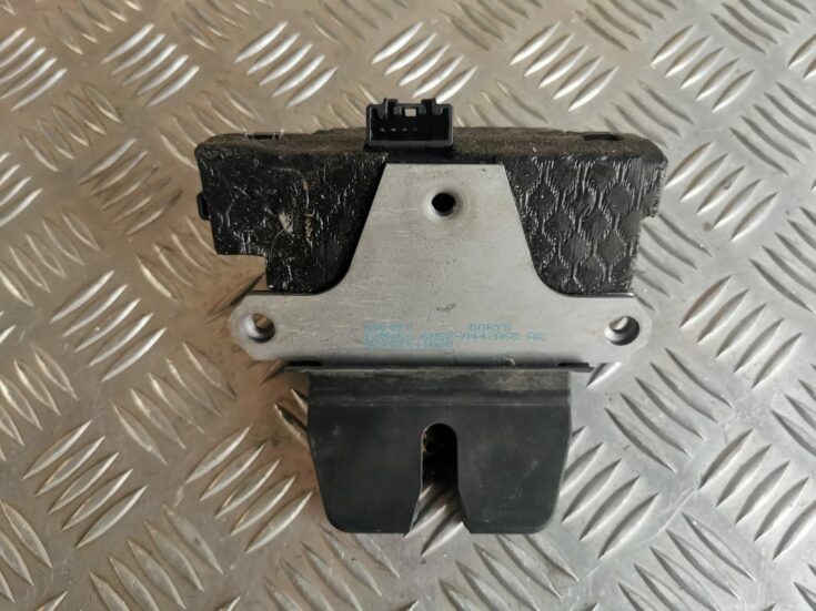 Bagāžnieka vāka slēdzene priekš LAND ROVER FREELANDER 2007