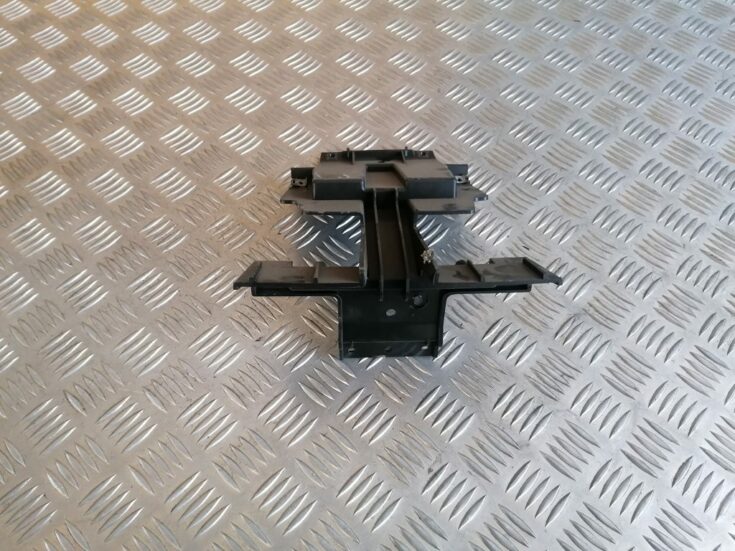 Mērinstrumentu paneļa iekšējā plastmasa priekš SUBARU LEGACY 2011