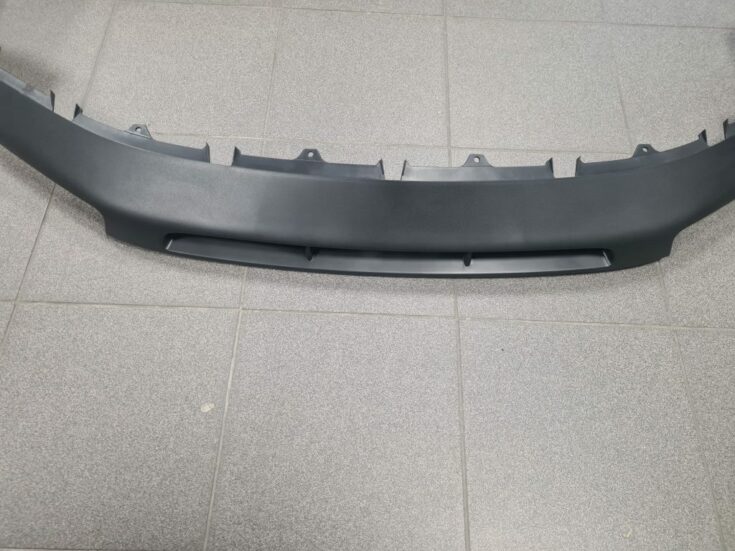 Bufera spoileris priekš Audi Q7  2005-2015 4L0807061
