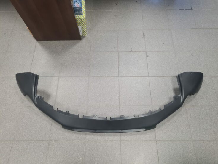 Bufera spoileris priekš Audi Q7  2005-2015 4L0807061