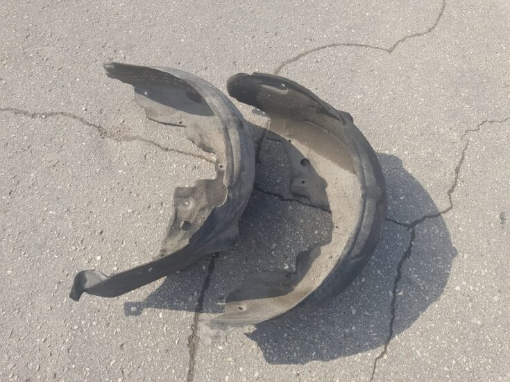 Aizmugurējo paspārnu komplekts priekš TOYOTA COROLLA VERSO 2008