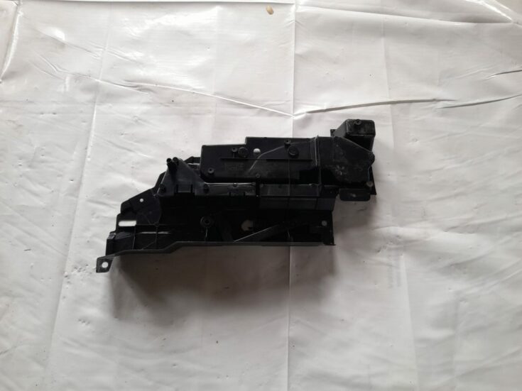 Bagāžnieka nodalījuma plastmasa priekš BMW 320D E46 2004 TOURING