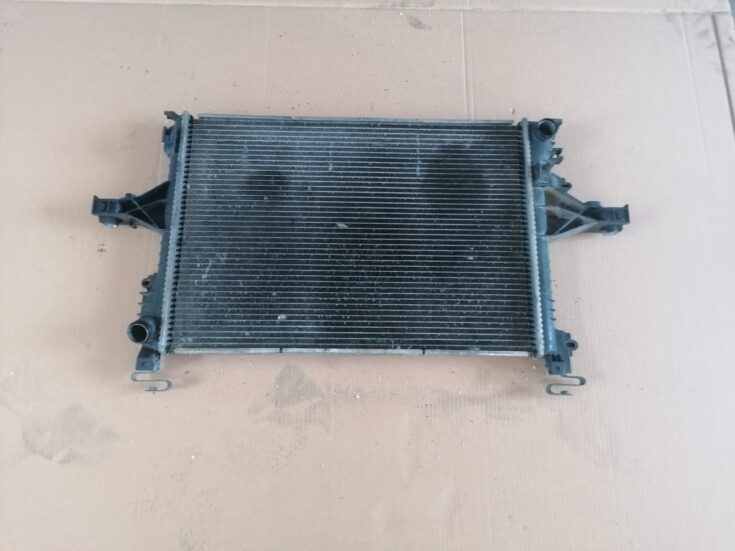 Dzesēšanas radiators priekš VOLVO V70 2004