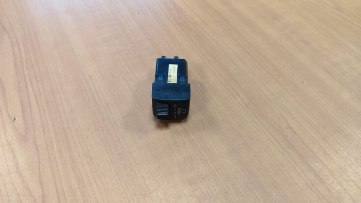 Lukturu augstuma regulēšanas poga priekš SAAB 9-5 1999