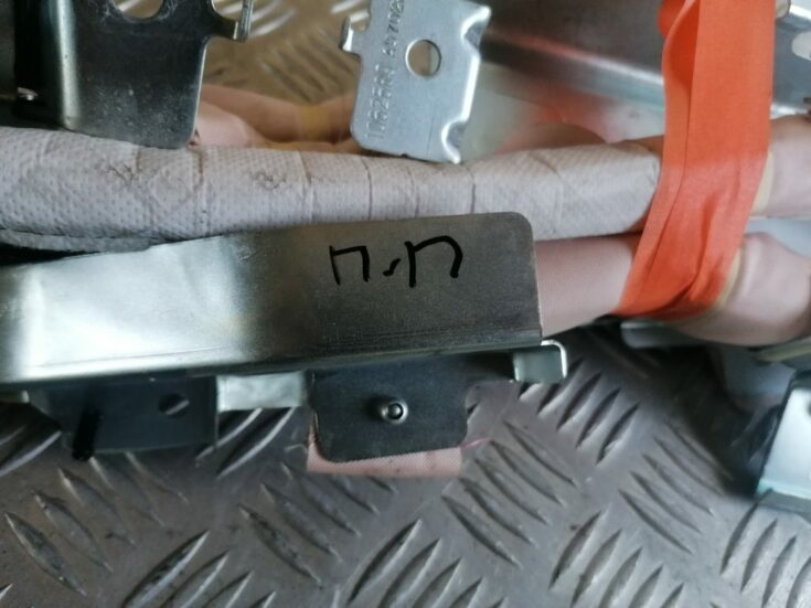 Griestu drošības spilvens, pa labi priekš SUBARU LEGACY 2009