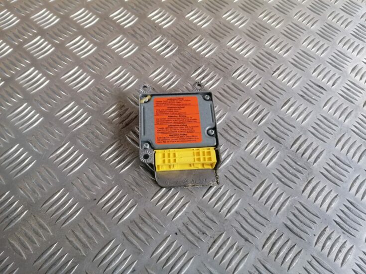 Drošības spilvena vadības bloks priekš VW GOLF IV 1999