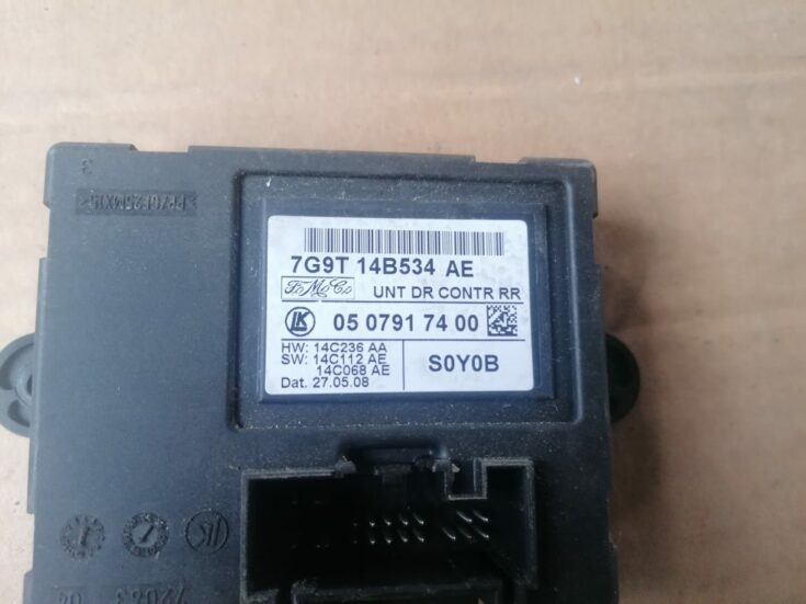 Aizmugurējo kreiso durvju vadības bloks priekš FORD MONDEO 2007