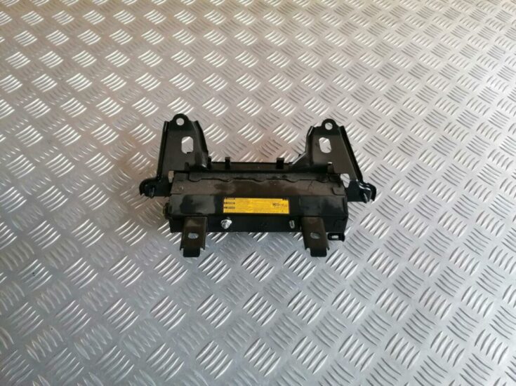 Mērinstrumentu paneļa drošības spilvens priekš TOYOTA AVENSIS 2007