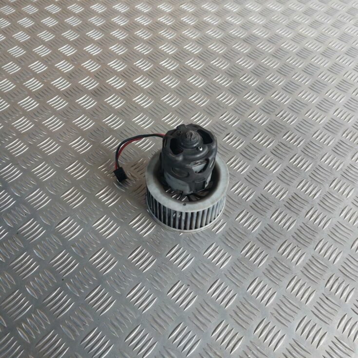 Salona ventilators priekš BMW 520D F11 2011 TOURING