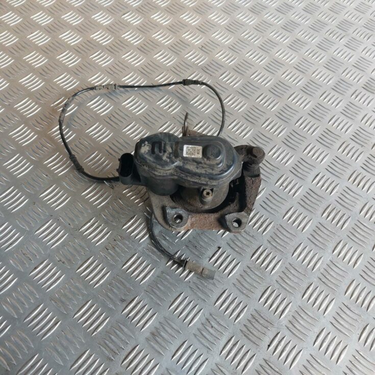 Aizmugurējais labais suports priekš BMW 520D F11 2011 TOURING