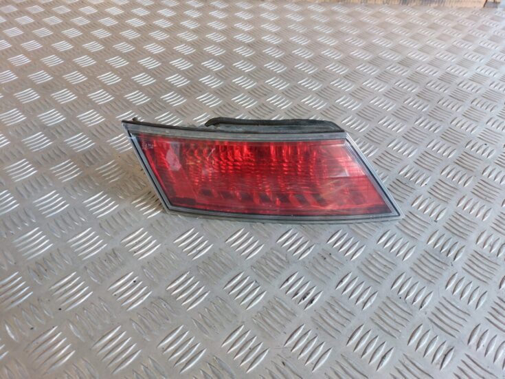 Bagāžnieka vāka kreisais lukturis priekš HONDA CIVIC 2006