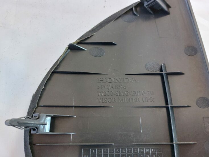 Salona plastmasa priekš HONDA CIVIC 2006