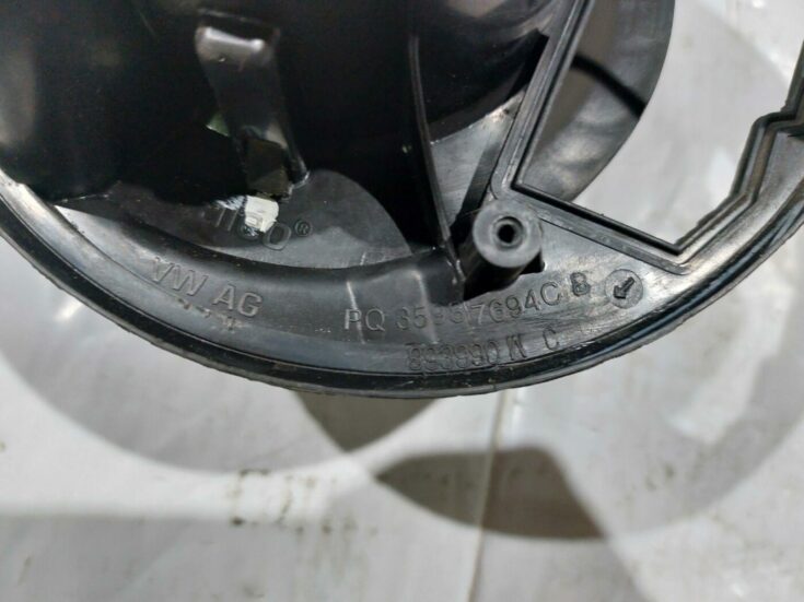 Salona ventilators priekš VW JETTA 2008