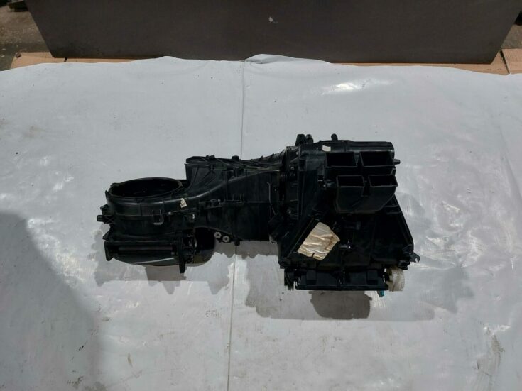 Salona sildītājs priekš VW JETTA 2008