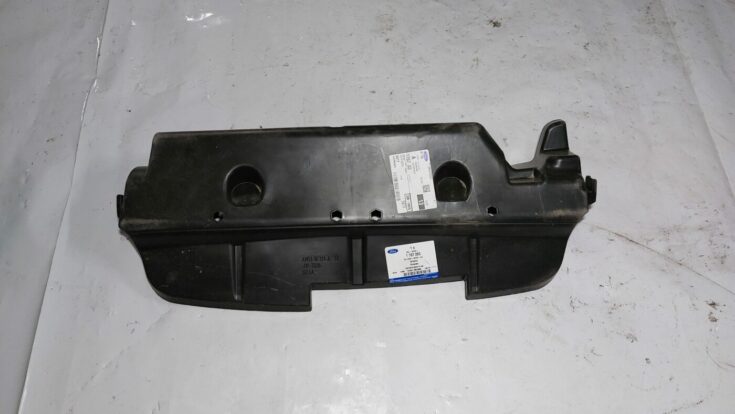 Dzinēja dekoratīva vāka daļa priekš FORD C-MAX 2011