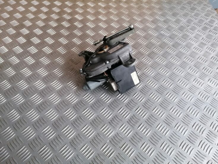 Bagažnieka vāka vadības bloks priekš PEUGEOT 607 2010