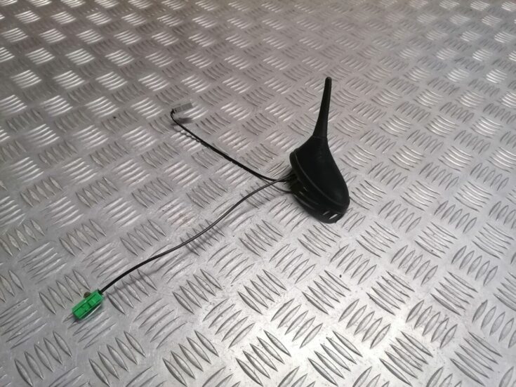 Jumta antena priekš PEUGEOT 607 2010