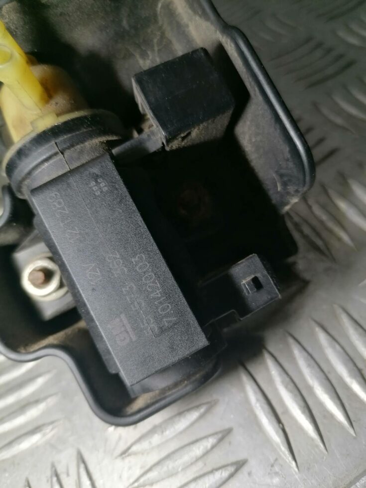 Solenoīda vakuuma vārsts priekš OPEL INSIGNIA SPORTS TOURER 2013