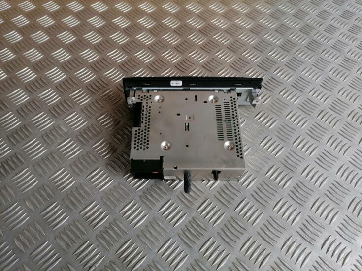 CD/DVD/Navigācijas bloks priekš BMW 318D E91 2008 TOURING