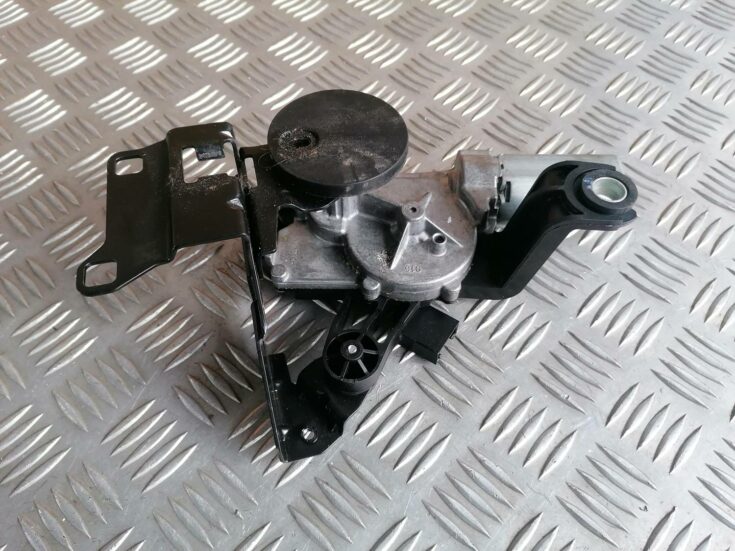 Aizmugurējā stikla tīrītāja motors priekš BMW 318D E91 2008 TOURING