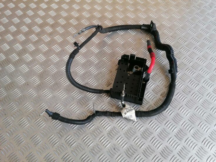 Pozitīvais elektrovads priekš OPEL ASTRA J 2012