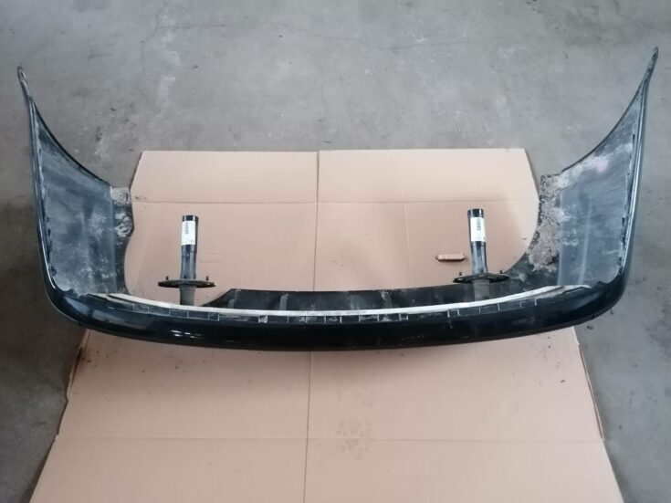 Aizmugures buferis priekš BMW 318D E46 2002 SEDAN