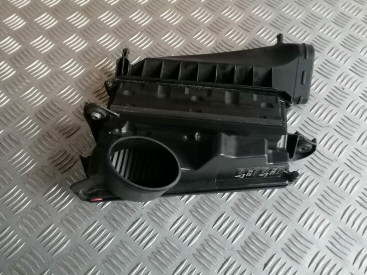 Gaisa filtra korpuss priekš MERCEDES BENZ ML280 2008 OBSIDIAN BLACK