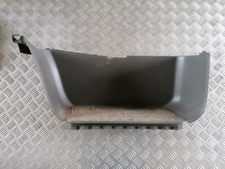 Sliekšņa/Kabīnes kāpnes priekš VW CRAFTER 2018