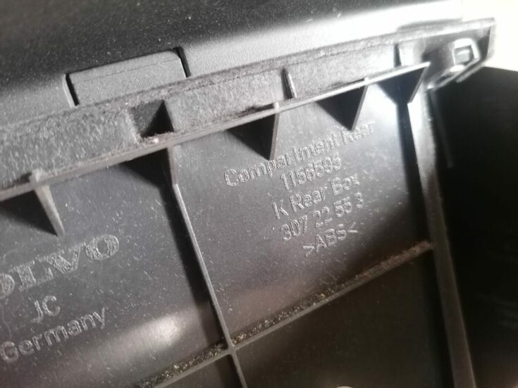 Roku balsts priekš VOLVO V70 2009