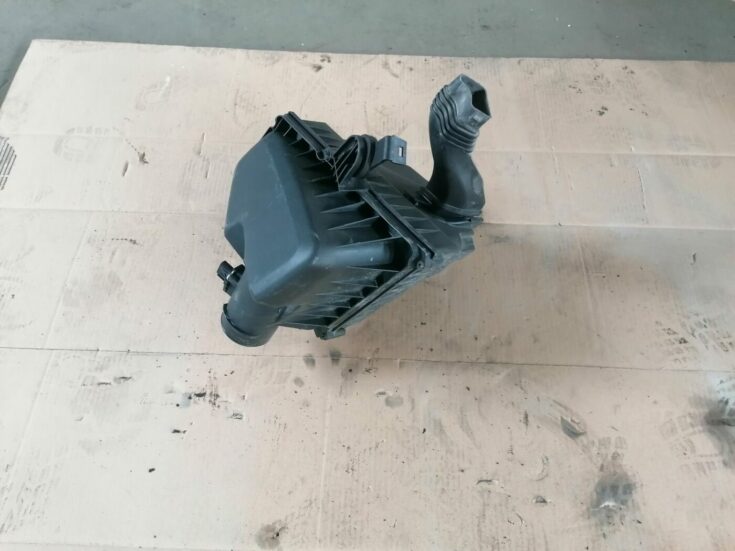 Gaisa filtra korpuss priekš VOLVO V70 2009